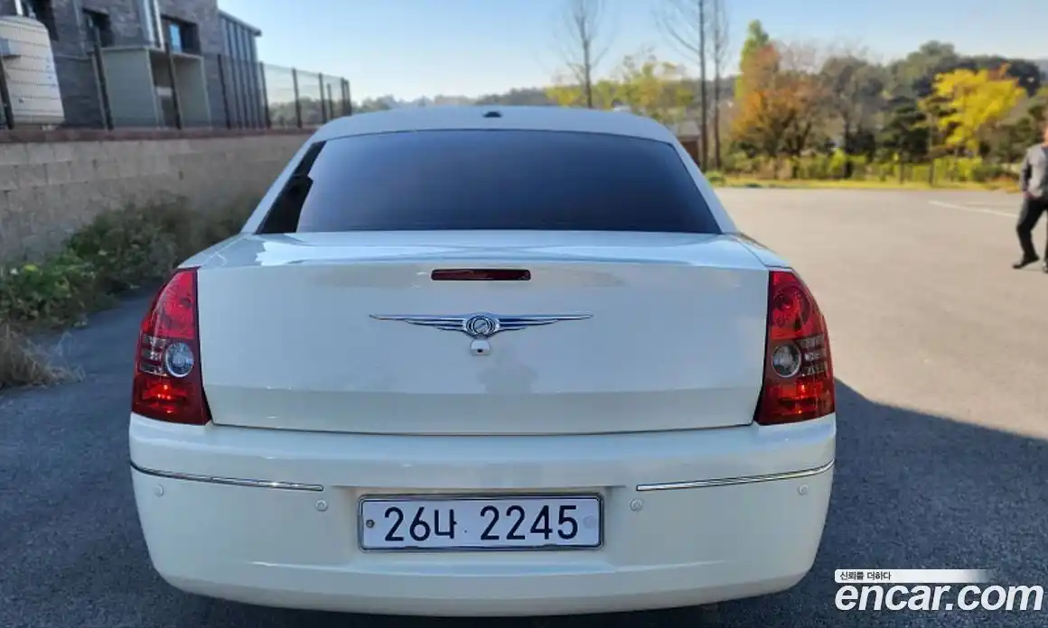 Chrysler 300C 2010 3.5 Автомат в Москве № 407549, фото 18