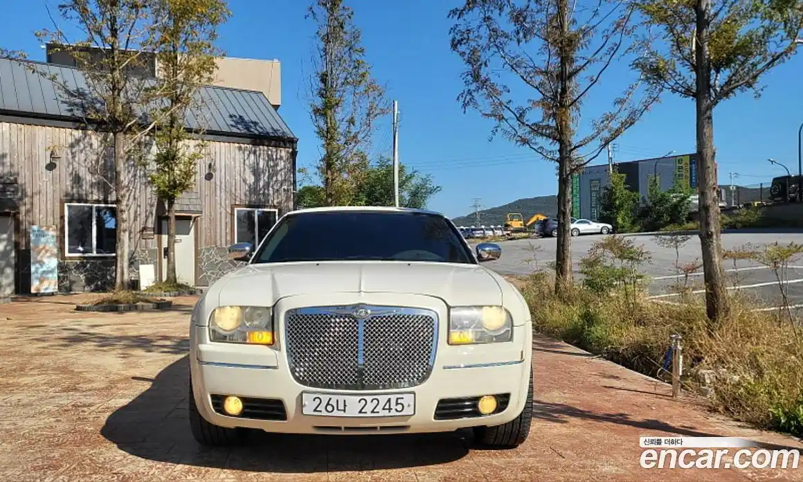 Chrysler 300C 2010 3.5 Автомат в Москве № 407549, фото 3