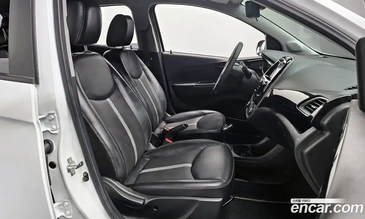 Chevrolet Spark 2021 1.0 Автомат в Москве № 41523, фото 4