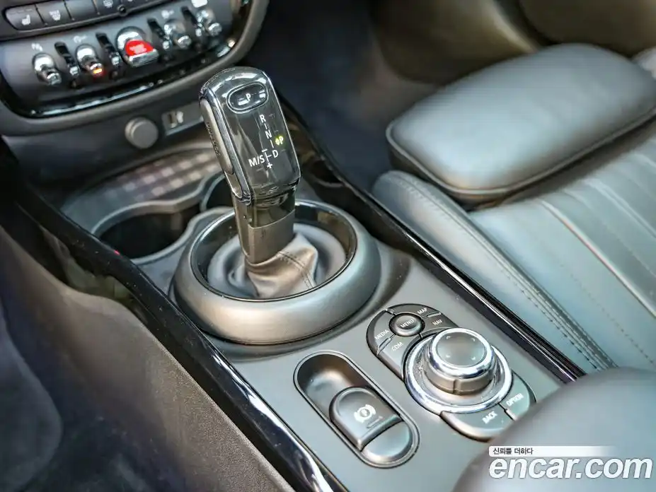 Mini Clubman 2022 2.0 Автомат в Москве № 416919, фото 19