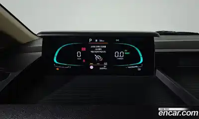 Hyundai Staria, 2025