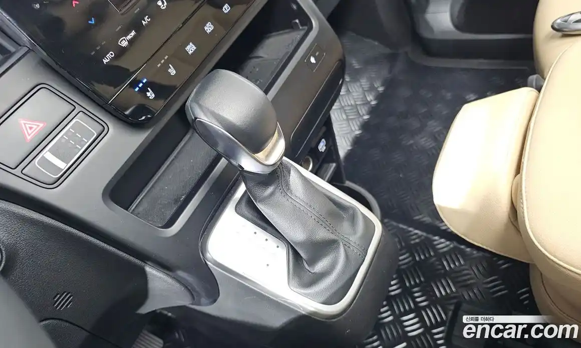 Hyundai Staria 2025 1.6 Автомат в Москве № 43266, фото 14