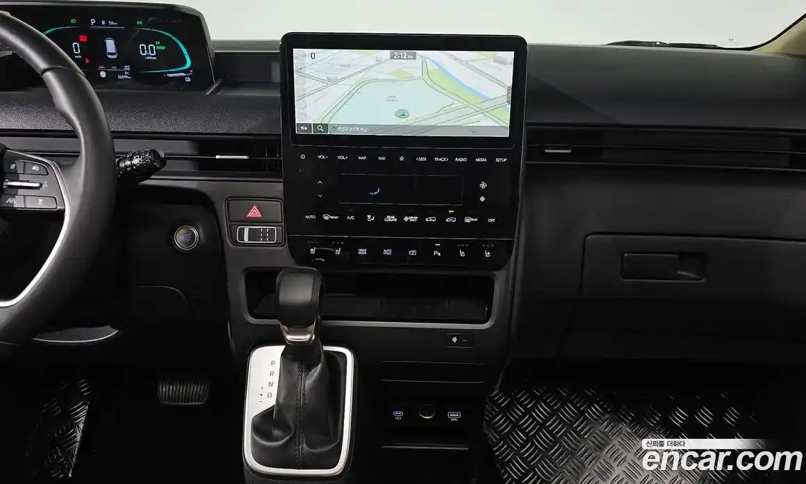 Hyundai Staria 2025 1.6 Автомат в Москве № 43266, фото 4