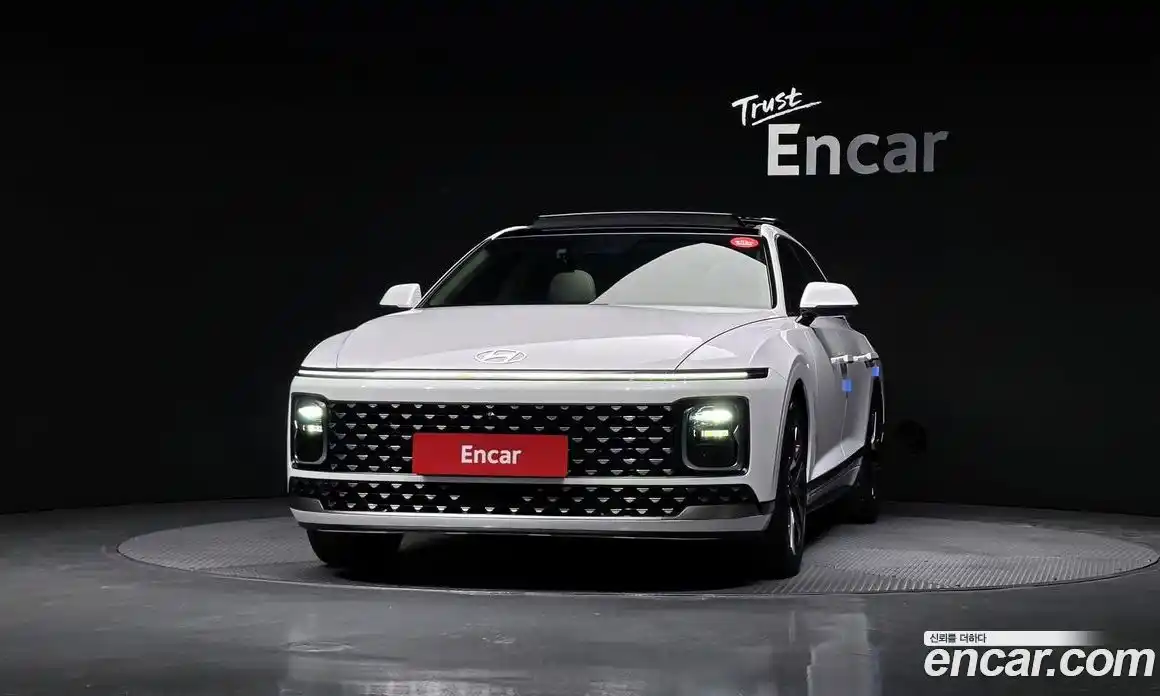 Hyundai Grandeur 2023 2.5 Автомат в Москве № 45221, фото 3