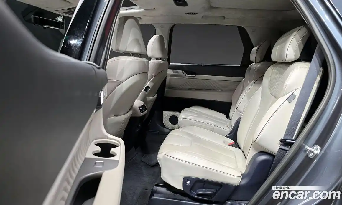 Hyundai Palisade 2023 3.8 Автомат в Москве № 49821, фото 9