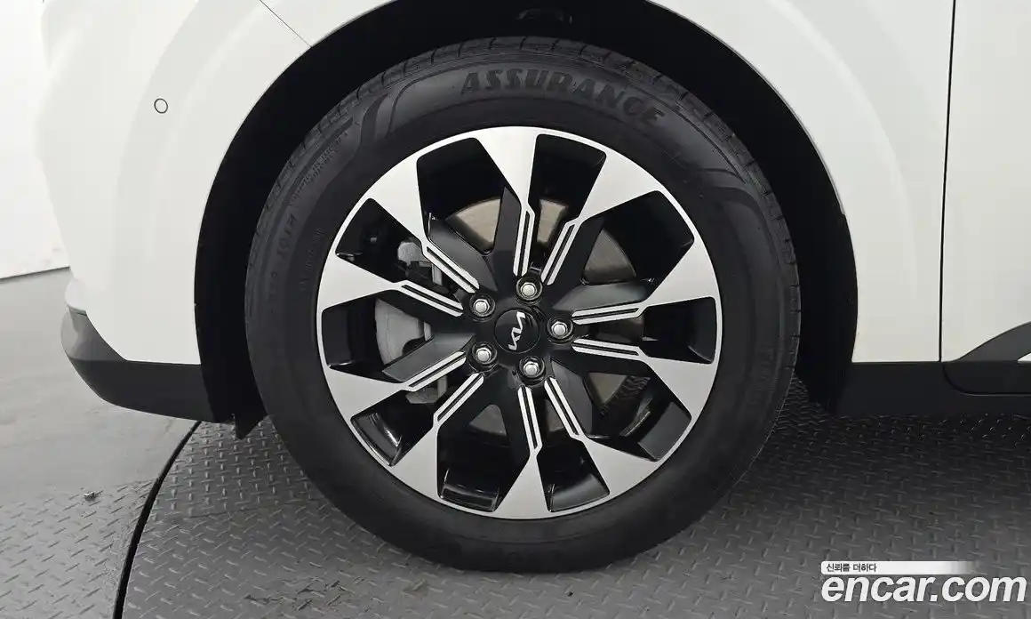 Kia Canival 2023 2.2 Автомат в Москве № 53161, фото 4