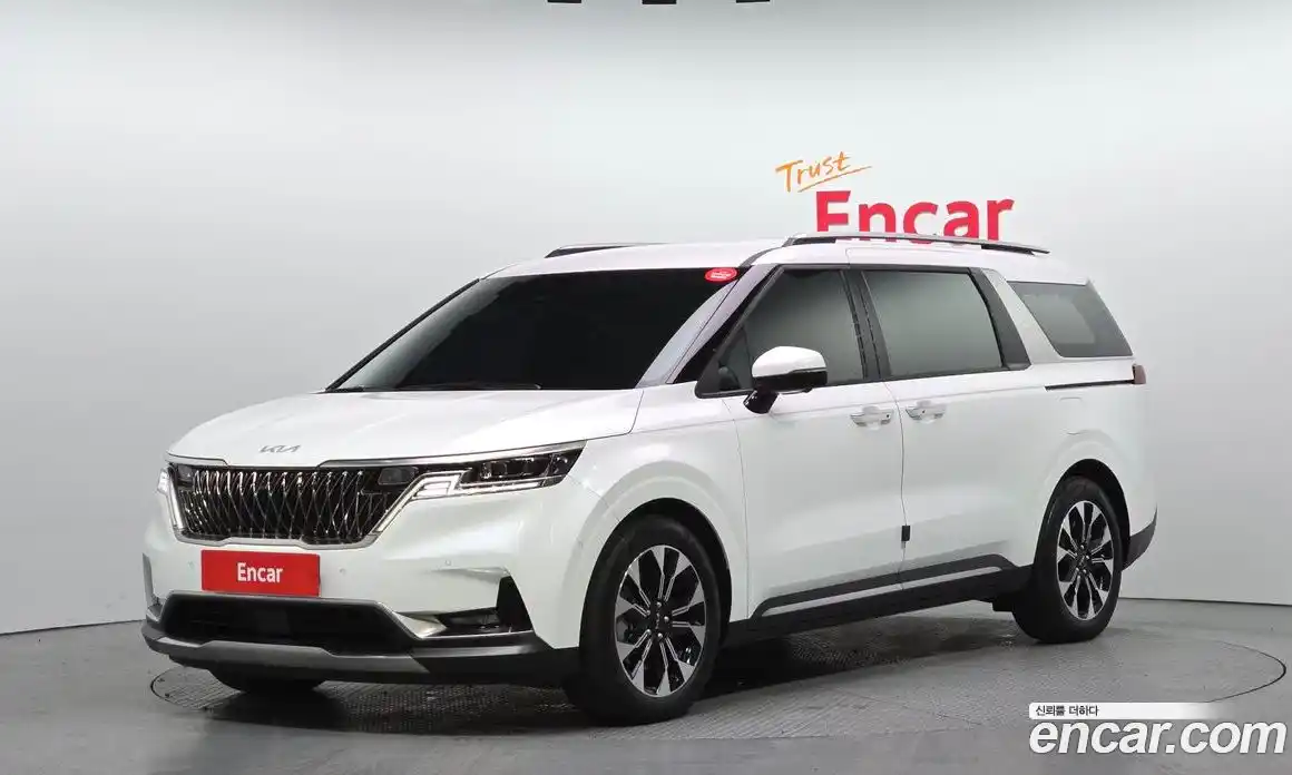 Kia Canival 2023 2.2 Автомат в Москве № 53161, фото 8