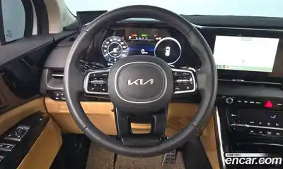 Kia Canival 2023 2.2 Автомат в Москве № 53161, миниатюра 10