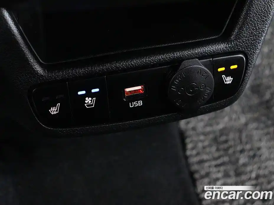 Kia Ray 2024 1.0 Автомат в Москве № 53998, фото 18