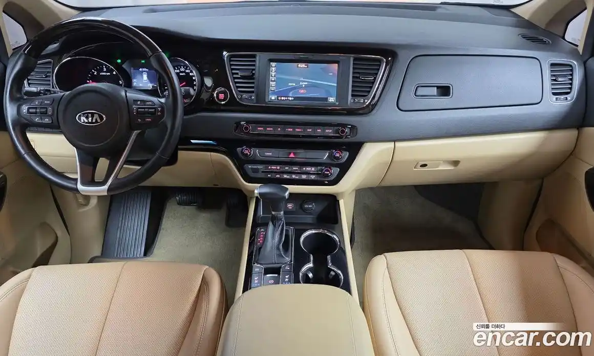 Kia Canival 2019 2.2 Автомат в Москве № 55860, фото 1