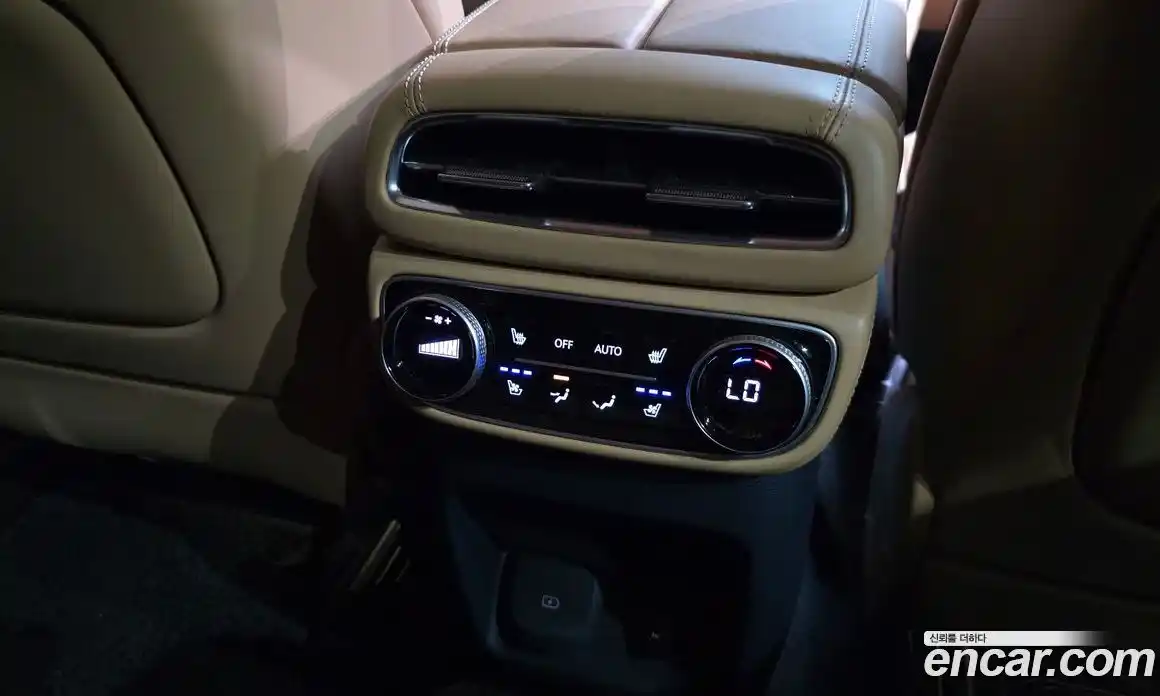 Genesis GV80 2022 2.5 Автомат в Москве № 56471, фото 10