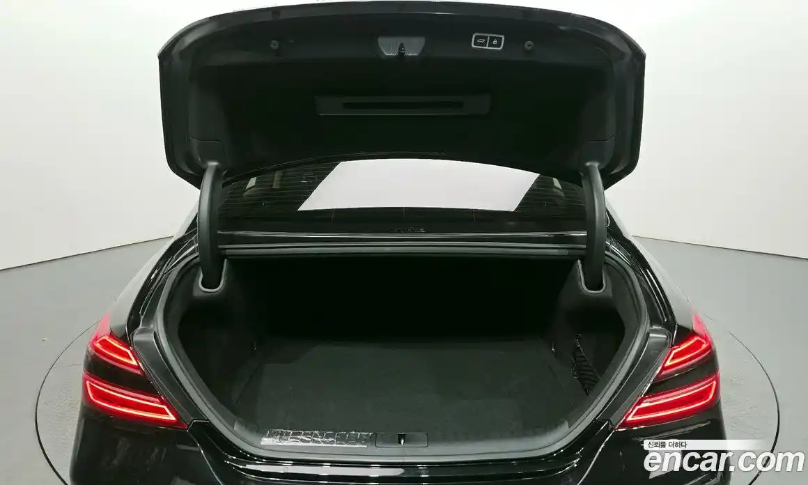 Genesis G70 2023 3.3 Автомат в Москве № 56664, фото 1