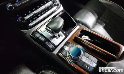 Genesis EQ900 2017 3.8 Автомат в Москве № 57243, миниатюра 9