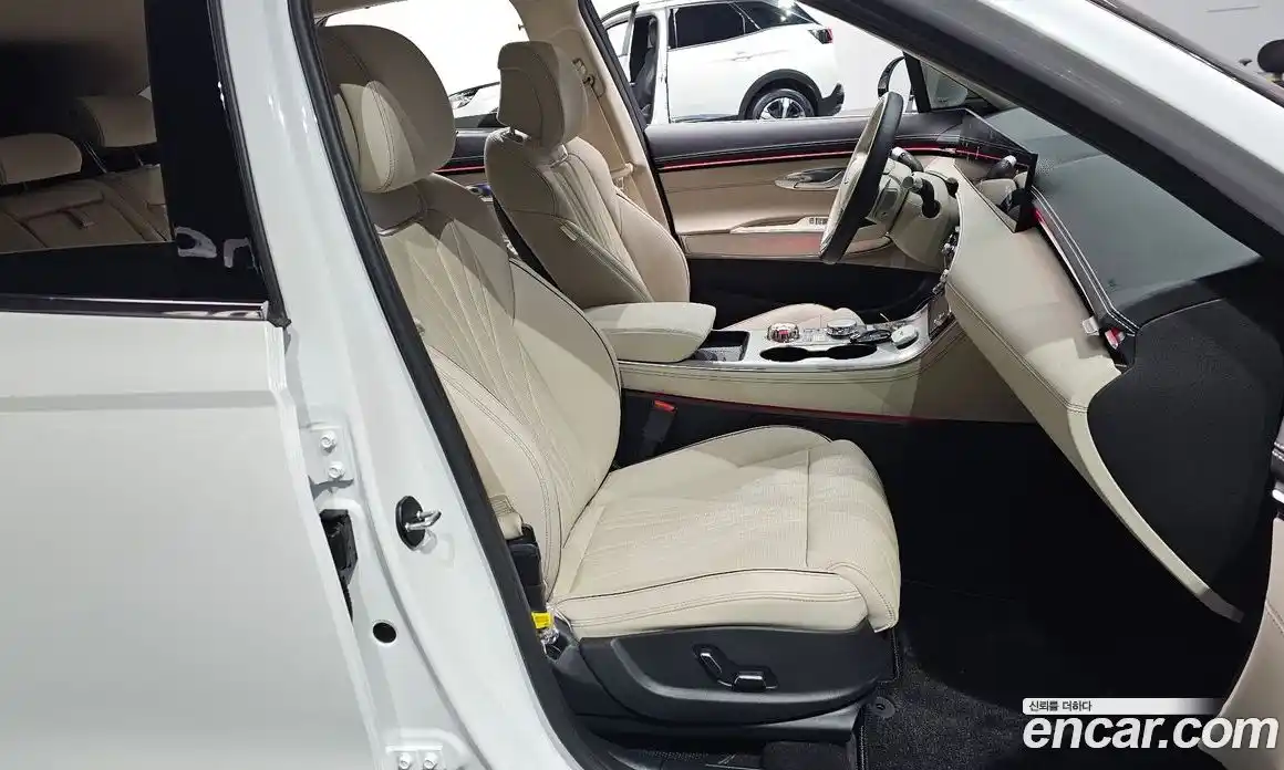 Genesis GV70 2025 2.5 Автомат в Москве № 58744, фото 7