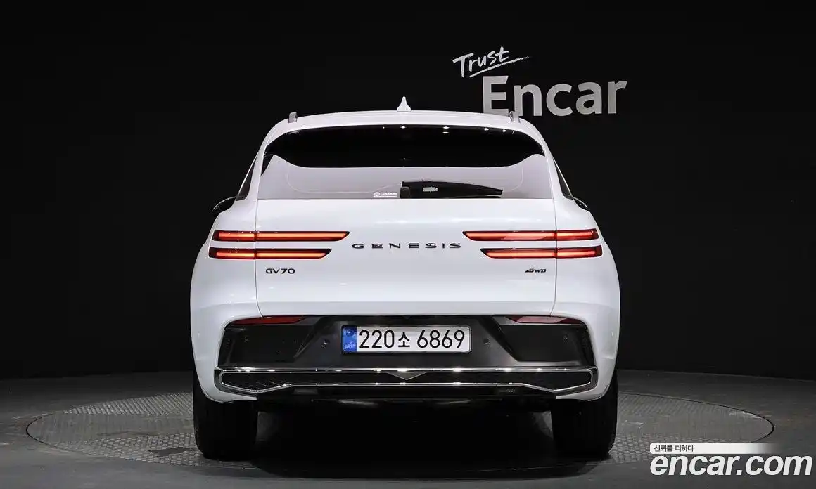 Genesis GV70 2025 2.5 Автомат в Москве № 58744, фото 10