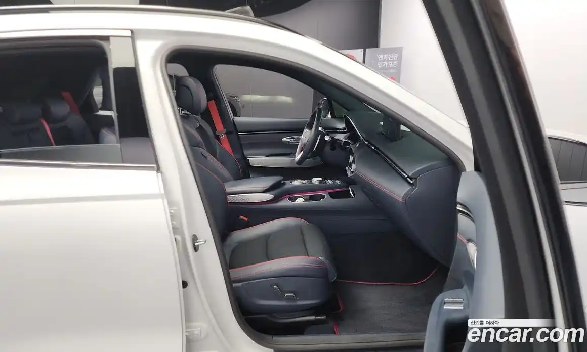 Genesis GV70 2023 2.5 Автомат в Москве № 58950, фото 16