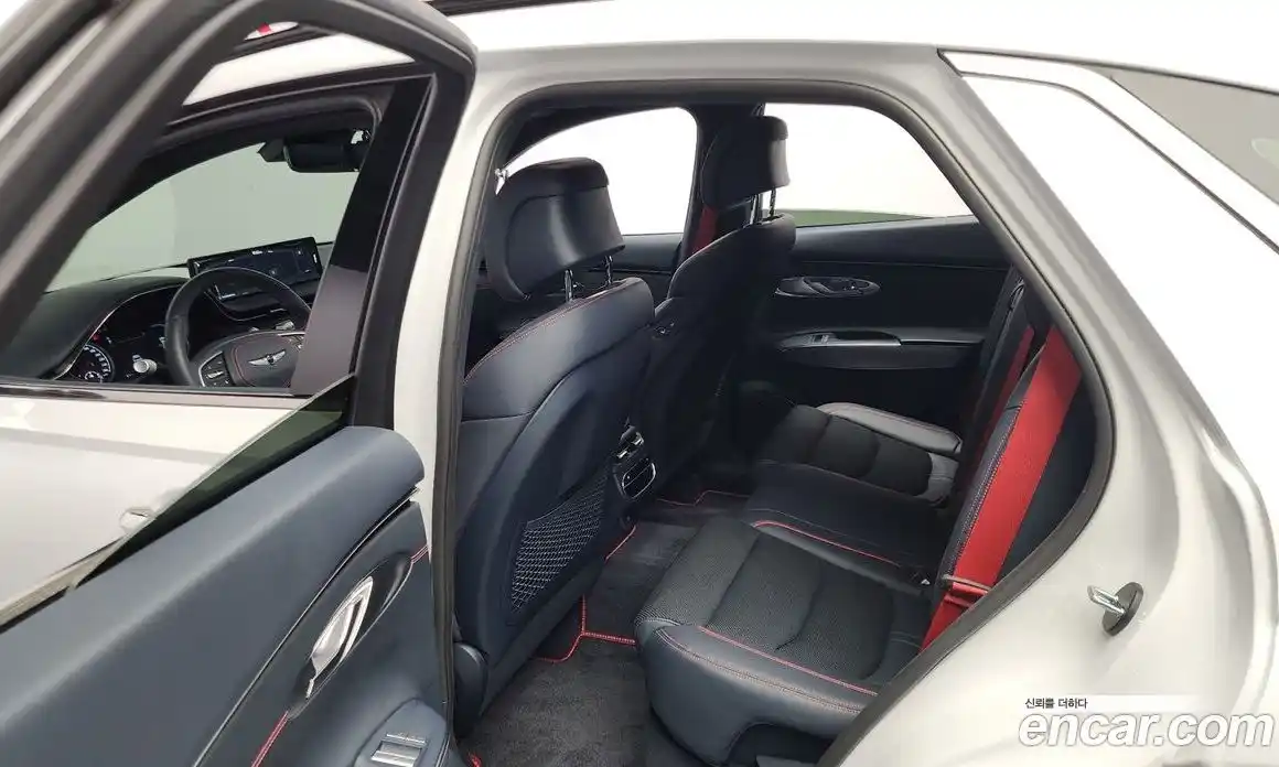 Genesis GV70 2023 2.5 Автомат в Москве № 58950, фото 9