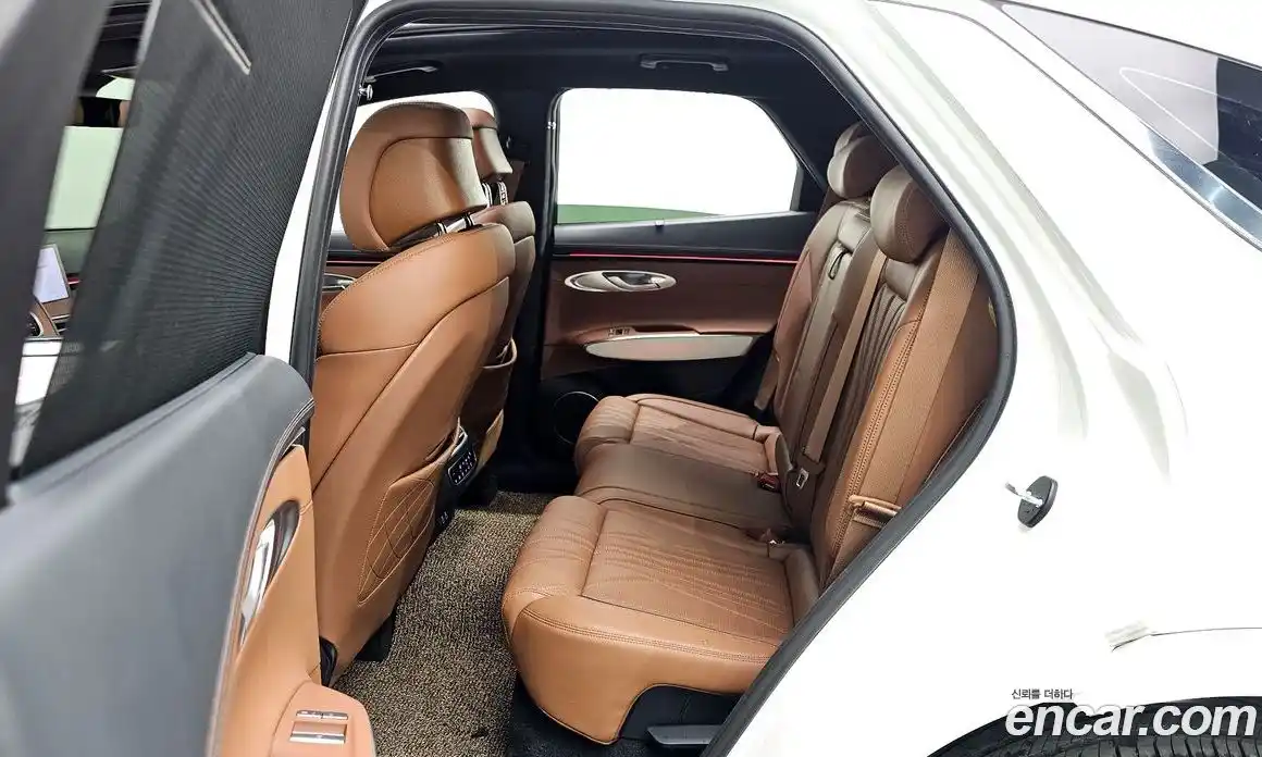 Genesis GV70 2025 2.5 Автомат в Москве № 80103, фото 17