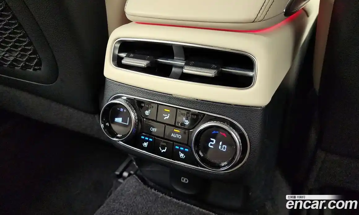 Genesis GV70 2024 2.5 Автомат в Москве № 80955, фото 19