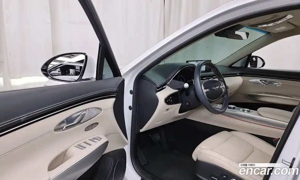 Genesis GV70 2024 2.5 Автомат в Москве № 80955, фото 4