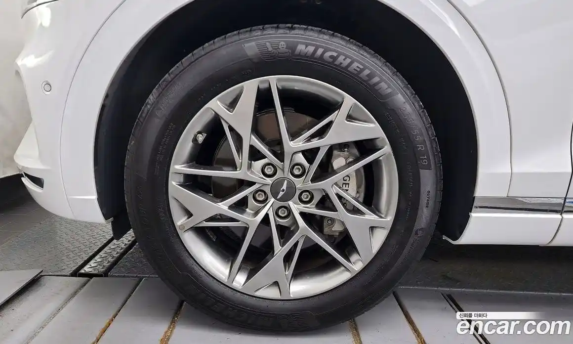 Genesis GV70 2024 2.5 Автомат в Москве № 80955, фото 8