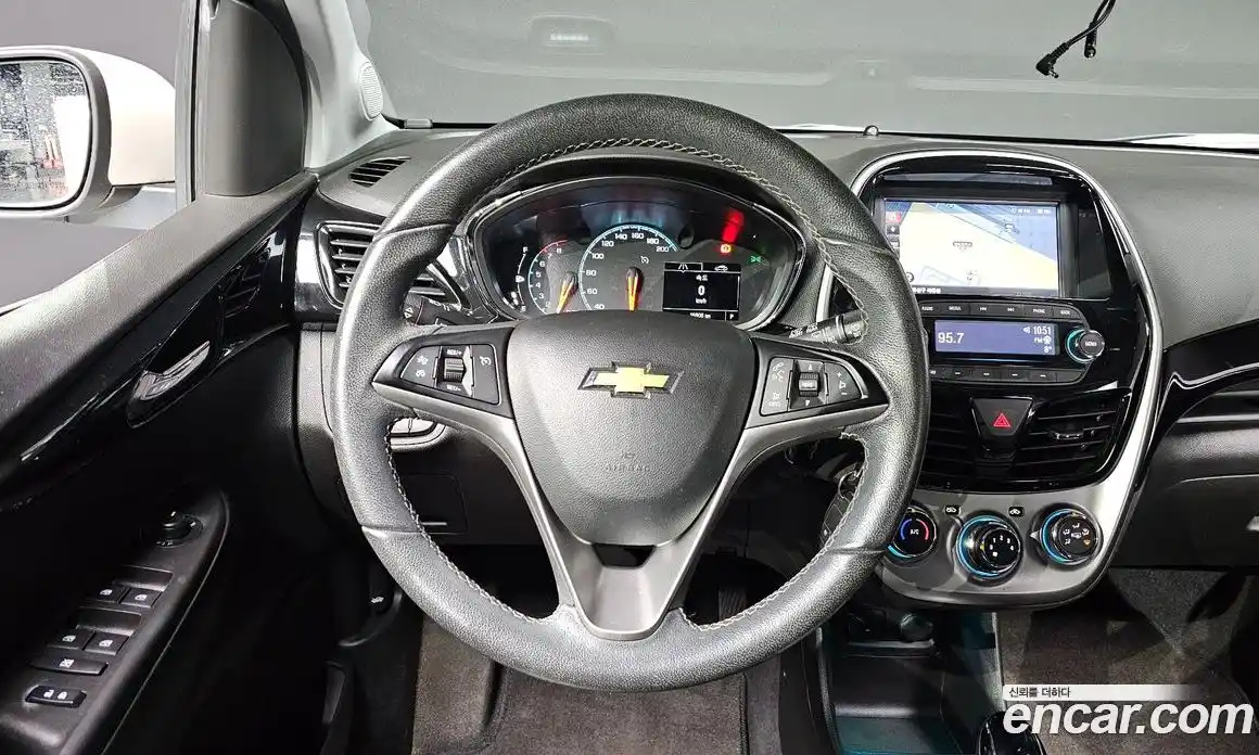 Chevrolet Spark 2017 1.0 Автомат в Москве № 104418, фото 16