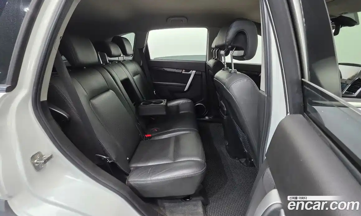 Chevrolet Captiva 2015 2.0 Автомат в Москве № 104442, фото 18