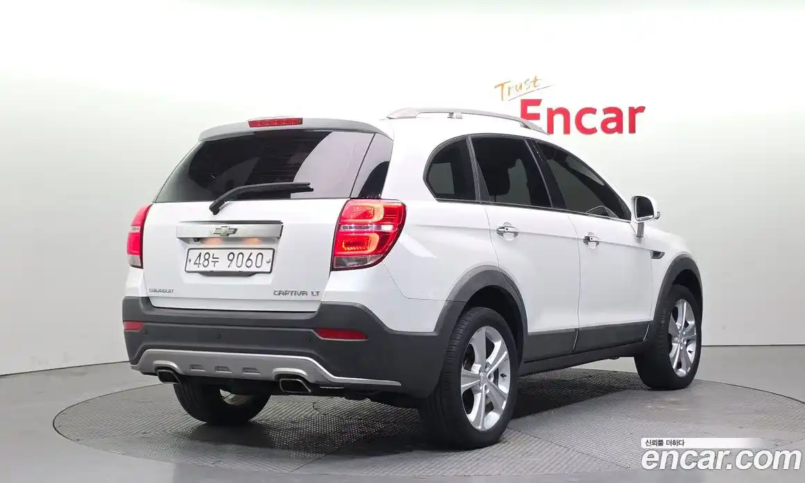 Chevrolet Captiva 2015 2.0 Автомат в Москве № 104442, фото 6
