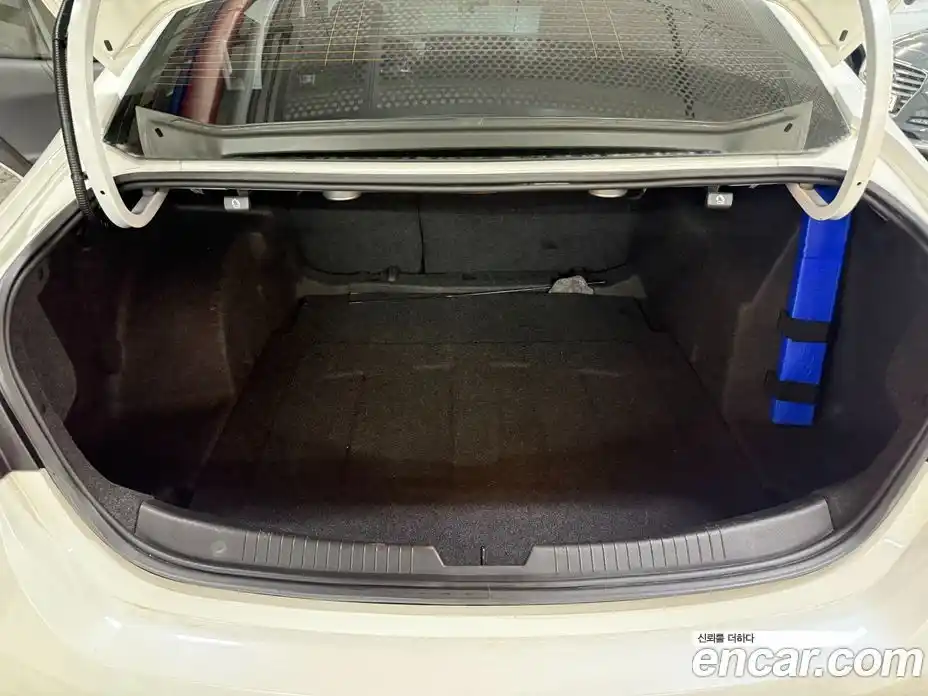 Chevrolet Malibu 2017 2.0 Автомат в Москве № 105044, фото 20