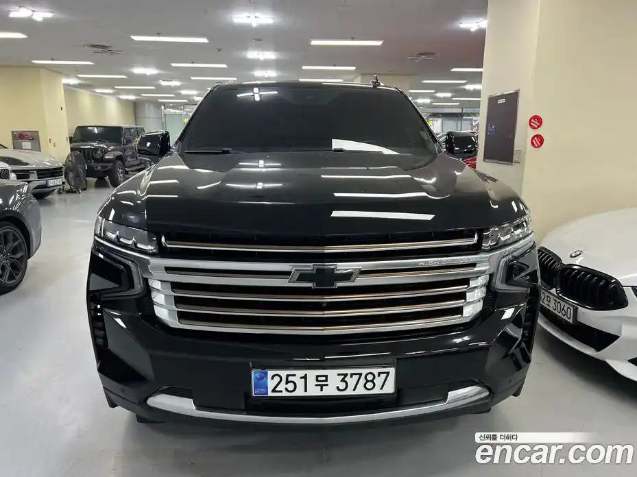 Chevrolet Tahoe 2023 6.2 Автомат в Москве № 105162, фото 3