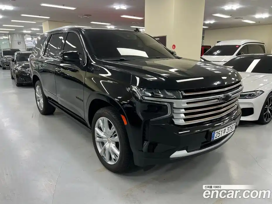 Chevrolet Tahoe 2023 6.2 Автомат в Москве № 105162, фото 4