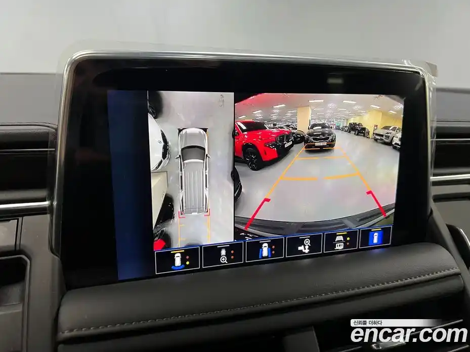 Chevrolet Tahoe 2023 6.2 Автомат в Москве № 105162, фото 10