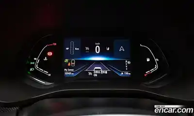 Renault XM3 2023 1.6 Автомат в Москве № 106023, миниатюра 4