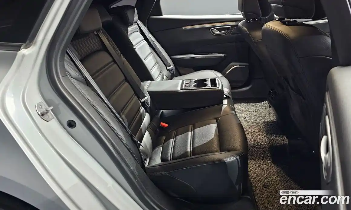 Renault SM6 2021 2.0 Автомат в Москве № 106452, фото 14