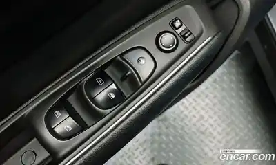 Renault QM6 2020 2.0 Автомат в Москве № 107548, миниатюра 5