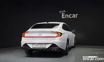 Hyundai Sonata 2022 1.6 Автомат в Москве № 110027, миниатюра 5