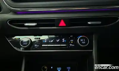 Hyundai Sonata 2022 1.6 Автомат в Москве № 110027, миниатюра 8