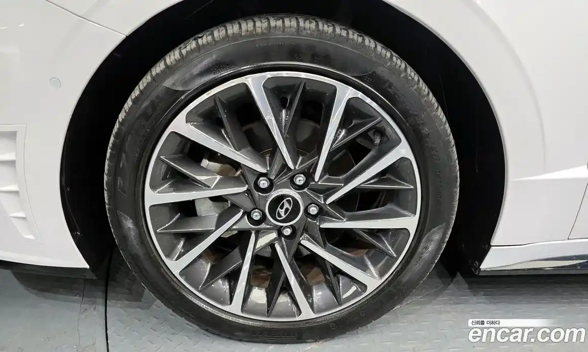 Hyundai Sonata 2022 1.6 Автомат в Москве № 110027, фото 9