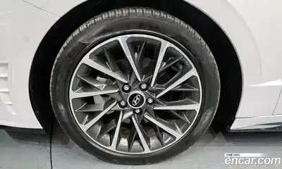 Hyundai Sonata 2022 1.6 Автомат в Москве № 110027, миниатюра 9