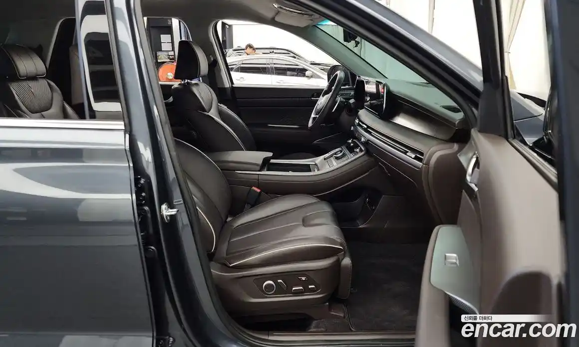 Hyundai Palisade 2023 3.8 Автомат в Москве № 110606, фото 20