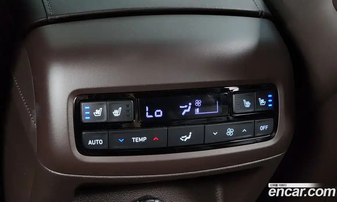 Hyundai Palisade 2023 3.8 Автомат в Москве № 110606, фото 9