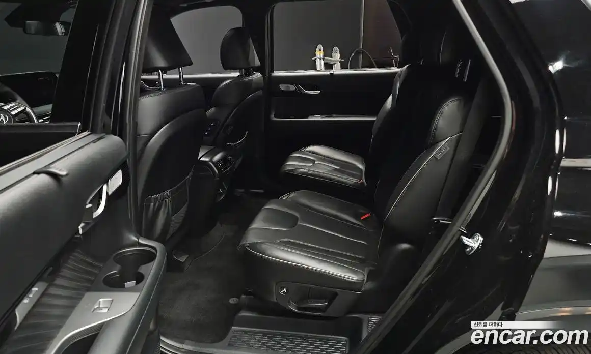 Hyundai Palisade 2023 2.2 Автомат в Москве № 111813, фото 14