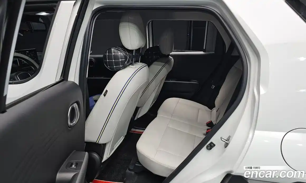 Hyundai Casper 2023 1.0 Автомат в Москве № 112982, фото 15