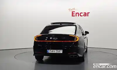 Hyundai Sonata 2022 1.6 Автомат в Москве № 113165, миниатюра 4