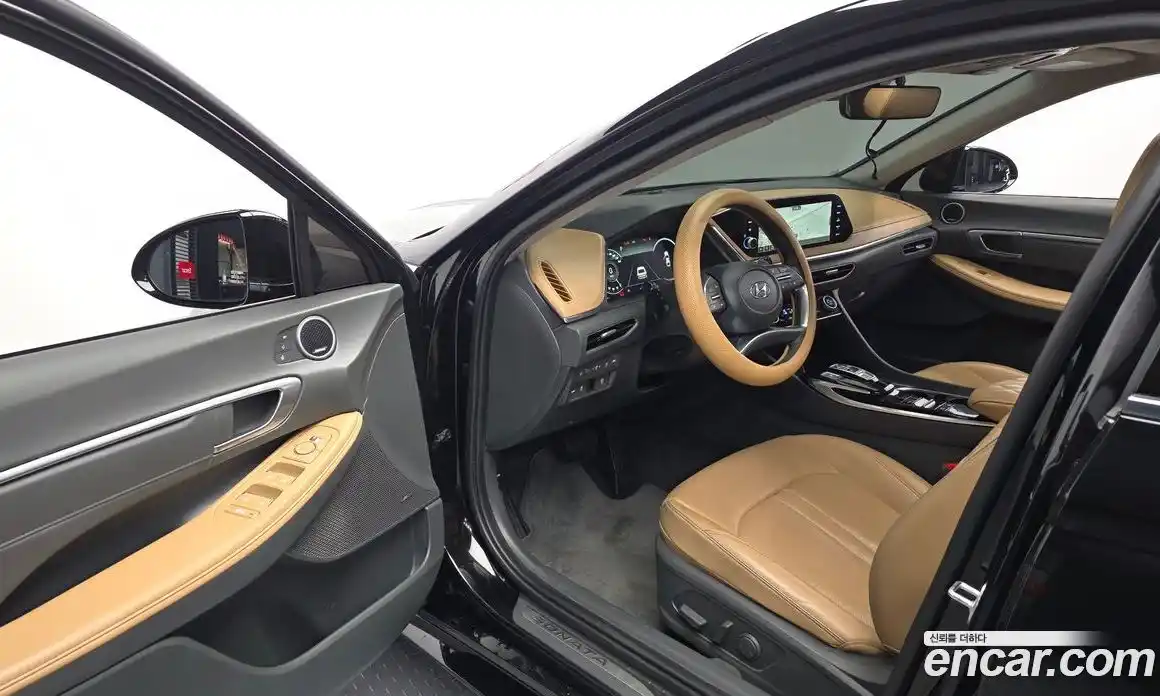 Hyundai Sonata 2022 1.6 Автомат в Москве № 113165, фото 10