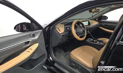 Hyundai Sonata 2022 1.6 Автомат в Москве № 113165, миниатюра 10