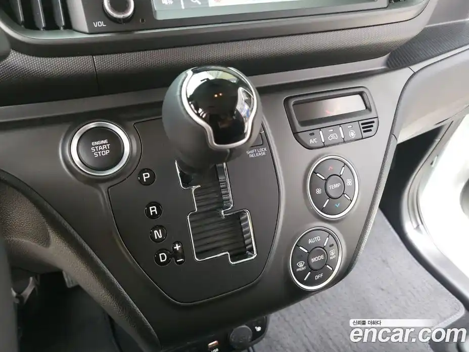 Kia Ray 2025 1.0 Автомат в Москве № 113998, фото 9