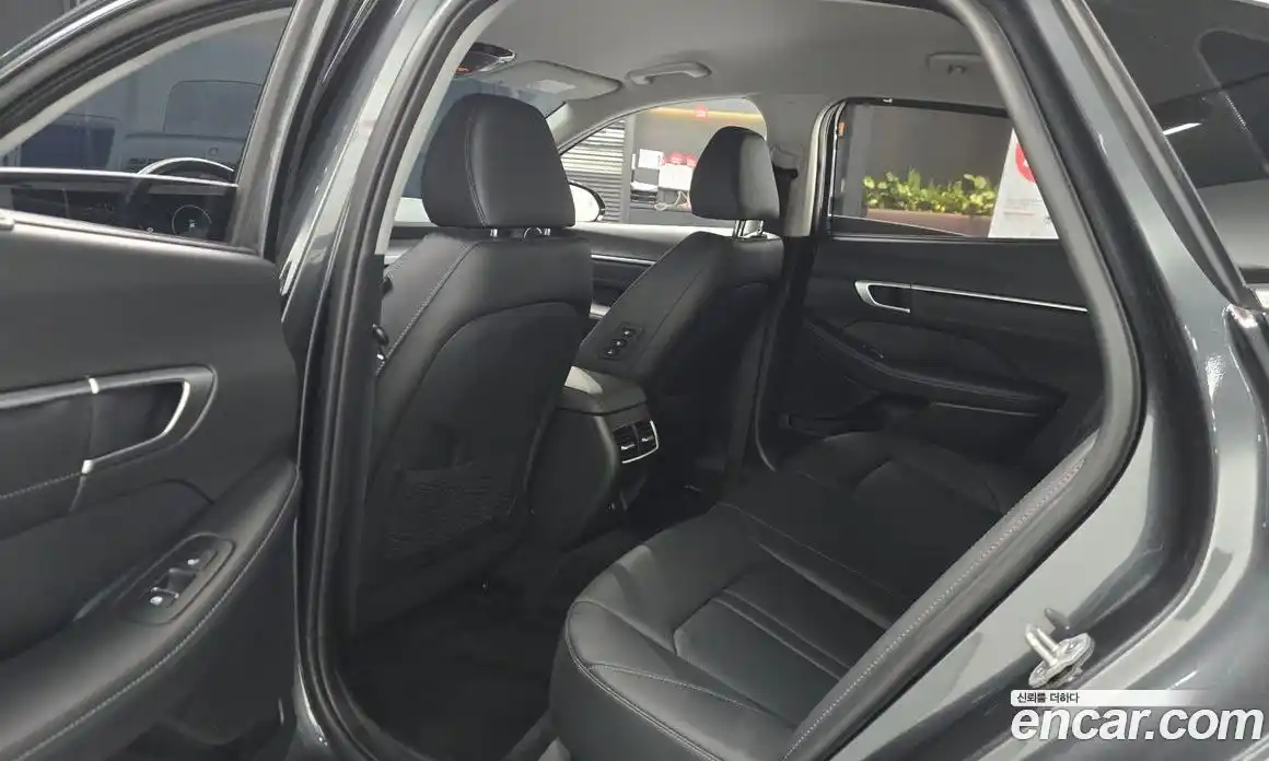 Hyundai Sonata 2025 1.6 Автомат в Москве № 119725, фото 15