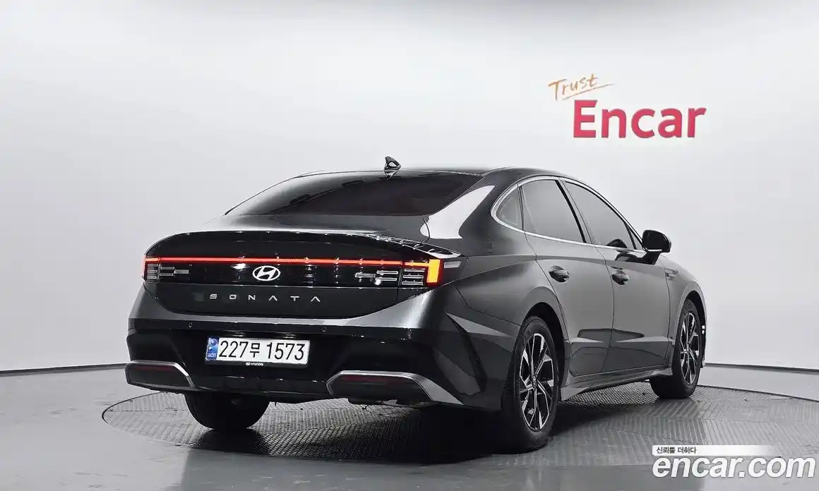 Hyundai Sonata 2025 1.6 Автомат в Москве № 119725, фото 4