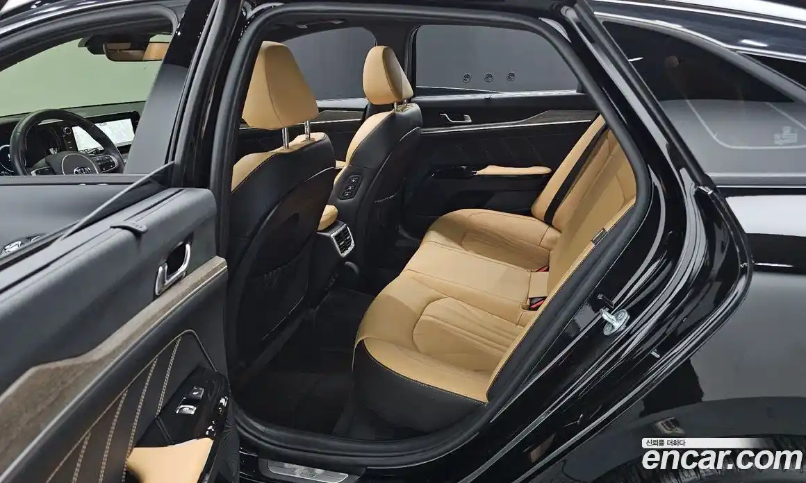 Kia K5 2021 1.6 Автомат в Москве № 120235, фото 10